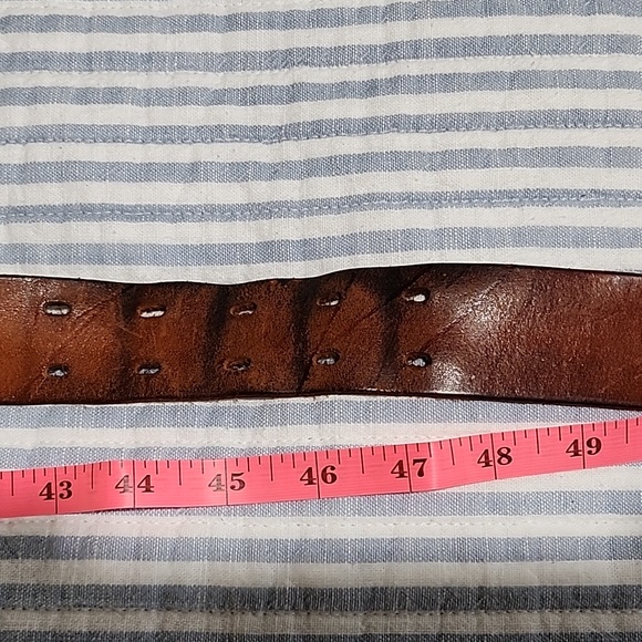 Brown leather belt - Picture 4 of 7